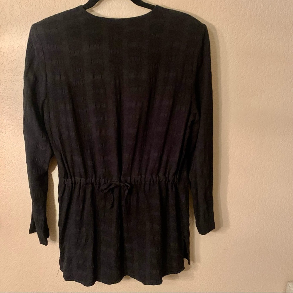 Vintage A.K.F. New York Long Rayon Blouse Medium Black Pattern Made in U.S.A. - Picture 13 of 15